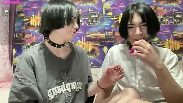 Snapshot of SIBBLlnGraypac chatting on January 30, 3:29 pm SIBBLlnGraypac online show from January 30, 3:29 pm