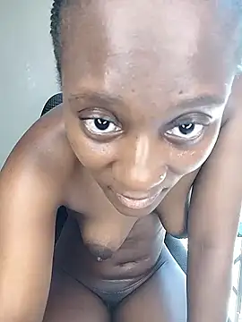 Snapshot of Lucy_Blacksilk chatting on January 8, 11:01 am Lucy Blacksilk online show from January 8, 11:01 am