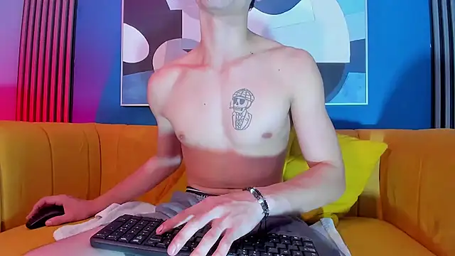 Jefer rick  online show from March 22, 4:03 am