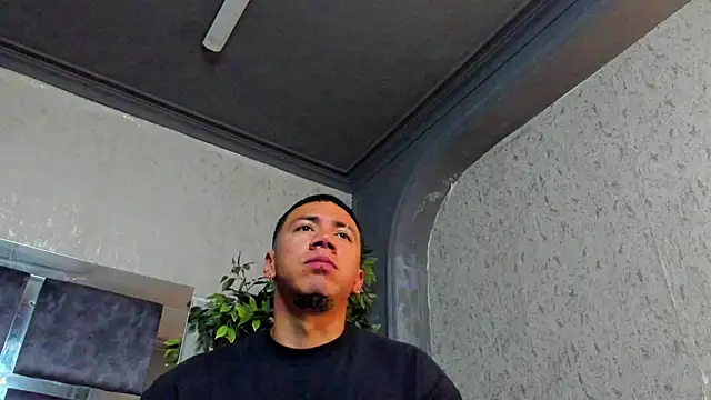 Snapshot of marc_ginale chatting on October 25, 2:02 pm marc ginale online show from October 25, 2:02 pm