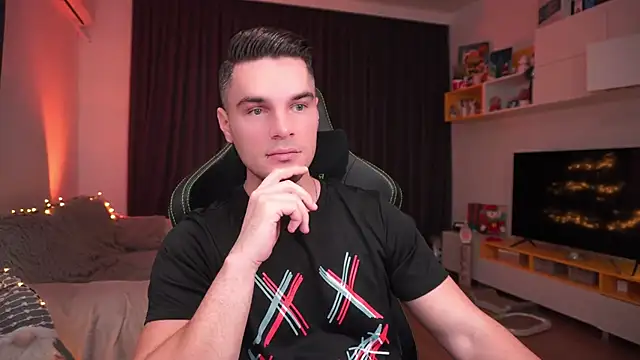 Snapshot of billypassion chatting on December 4, 5:49 am billypassion online show from December 4, 5:49 am