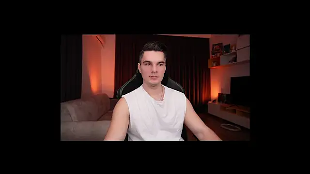 Snapshot of billypassion chatting on February 3, 5:51 am billypassion online show from February 3, 5:51 am