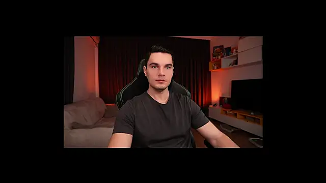 Snapshot of billypassion chatting on February 5, 5:41 am billypassion online show from February 5, 5:41 am