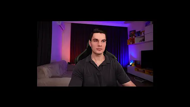 Snapshot of billypassion chatting on February 6, 5:46 am billypassion online show from February 6, 5:46 am