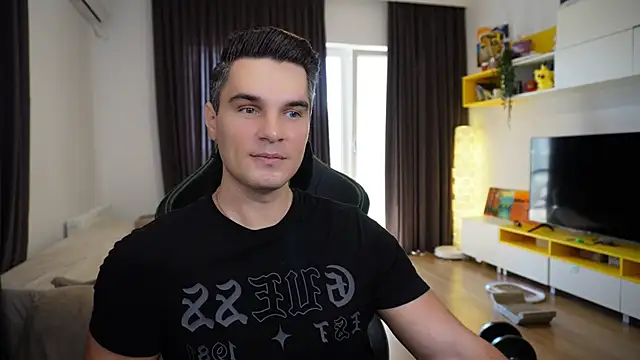 Snapshot of billypassion chatting on September 21, 12:18 pm billypassion online show from September 21, 12:18 pm