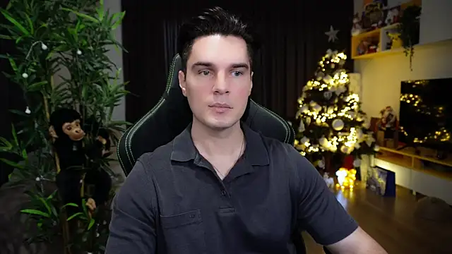 Snapshot of billypassion chatting on December 14, 12:43 pm billypassion online show from December 14, 12:43 pm