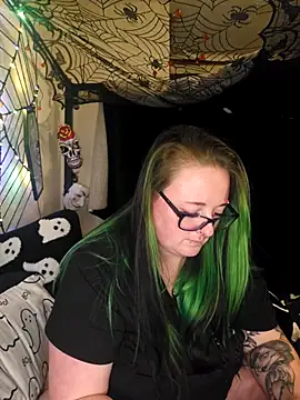 Bunny Cummings online show from October 19, 9:26 pm