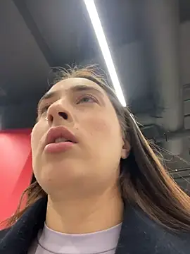 Holly Play online show from November 16, 12:11 pm