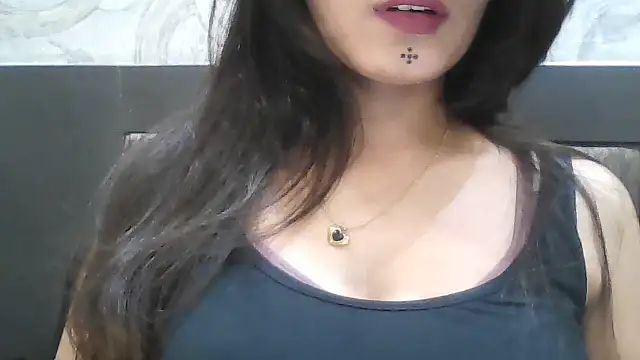 Snapshot of krati74 chatting on October 9, 8:18 pm krati74 online show from October 9, 8:18 pm