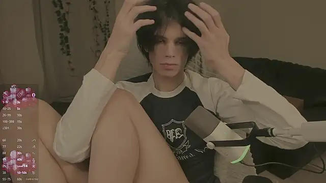 Snapshot of Wampeyes chatting on November 16, 5:29 pm Wampeyes online show from November 16, 5:29 pm