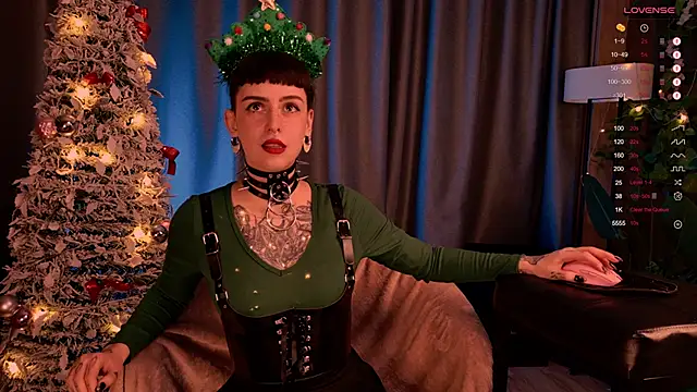 MichaellaMoon online show from December 25, 9:43 pm