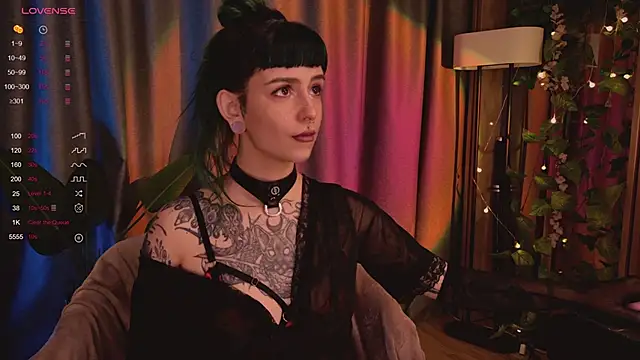 MichaellaMoon online show from February 5, 10:12 pm