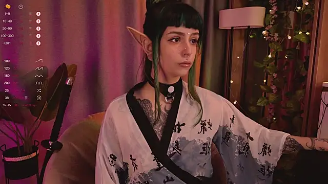 MichaellaMoon online show from February 8, 11:24 pm