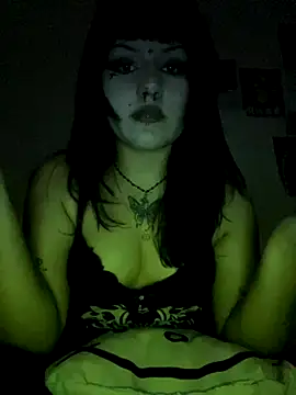 belletotosa online show from November 18, 1:33 am