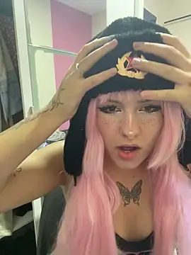 belletotosa online show from March 13, 9:10 pm