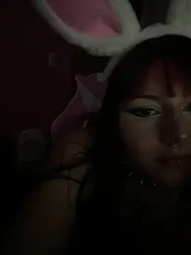 Snapshot of belletotosa chatting on June 6, 2:49 am belletotosa online show from June 6, 2:49 am