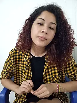 Snapshot of Caccau_scorpion chatting on February 20, 11:32 pm Caccau scorpion online show from February 20, 11:32 pm