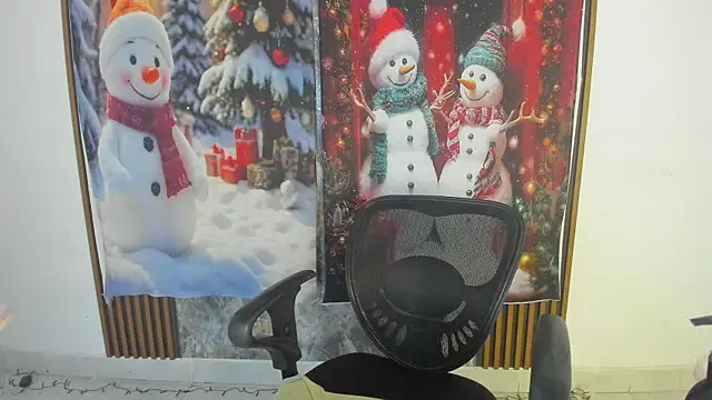 nicol jone1 online show from December 21, 12:51 am