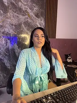 nicol jone1 online show from June 30, 10:11 pm