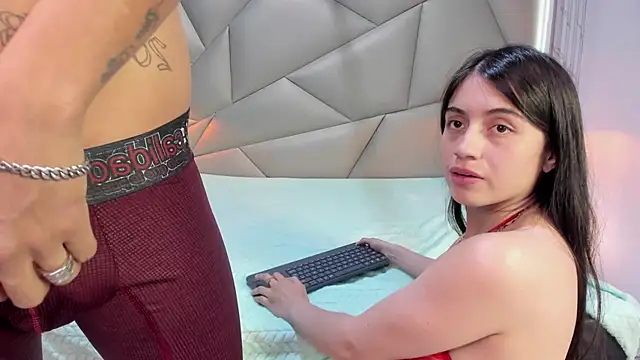 Snapshot of Bonny_Bonss chatting on January 29, 10:11 pm Bonny Bonss online show from January 29, 10:11 pm