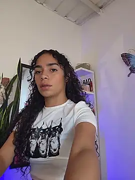 Snapshot of lali2gab chatting on May 31, 8:43 pm lali2gab online show from May 31, 8:43 pm