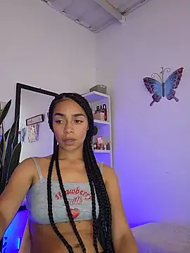 Snapshot of lali2gab chatting on June 7, 10:13 pm lali2gab online show from June 7, 10:13 pm