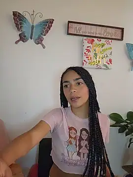 Snapshot of lali2gab chatting on June 14, 10:45 pm lali2gab online show from June 14, 10:45 pm