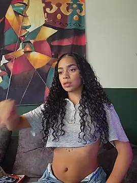 Snapshot of lali2gab chatting on August 1, 8:52 pm lali2gab online show from August 1, 8:52 pm