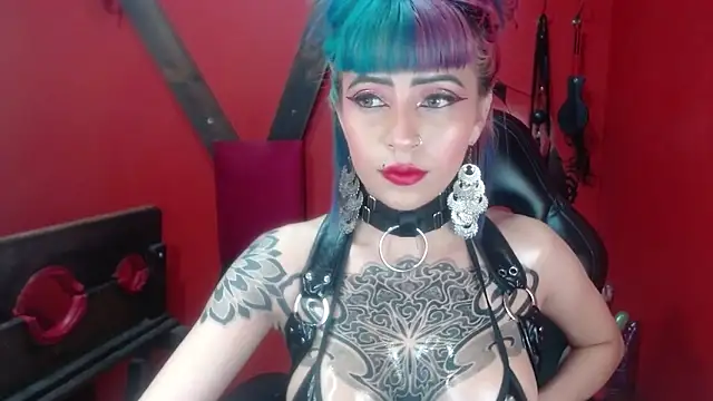 Snapshot of AlissaPeachx chatting on February 7, 4:06 am AlissaPeachx online show from February 7, 4:06 am