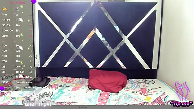 Eva Goddes online show from March 14, 3:36 pm