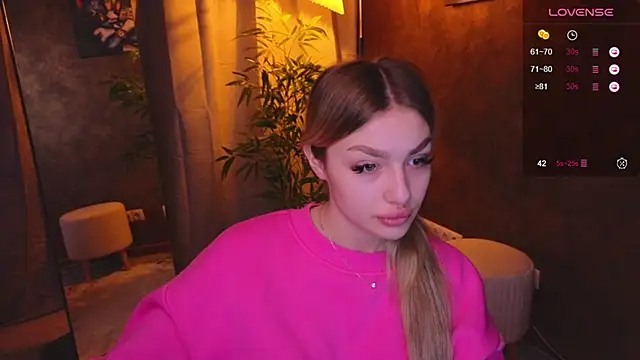 Ella Milla online show from January 5, 5:30 am