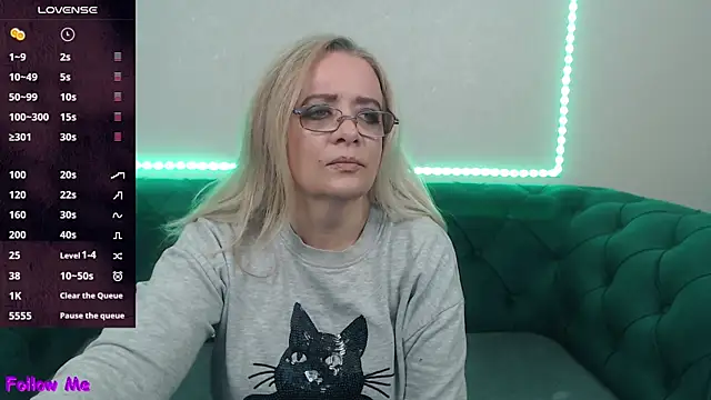 IvanaCharm online show from October 5, 3:38 am