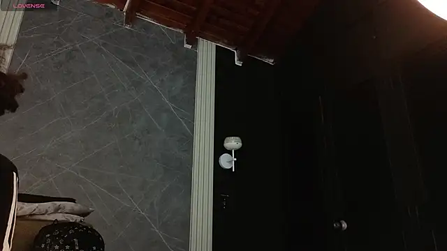 Snapshot of YummyDuooo chatting on November 21, 12:15 pm YummyDuooo online show from November 21, 12:15 pm