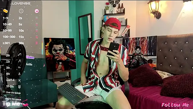 Snapshot of flowers18 chatting on November 13, 10:52 pm flowers18 online show from November 13, 10:52 pm