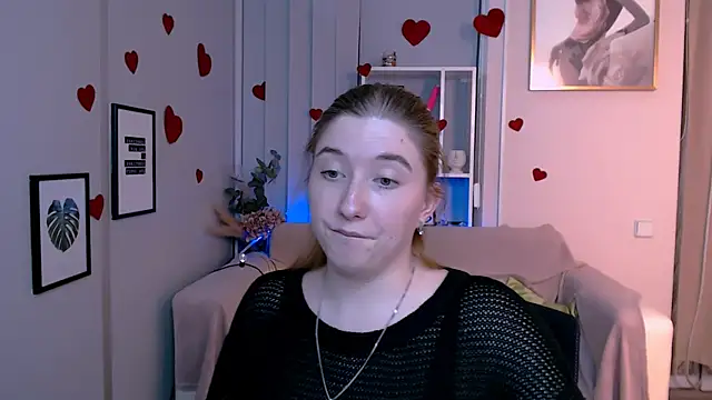 daisy candy online show from March 3, 12:15 am