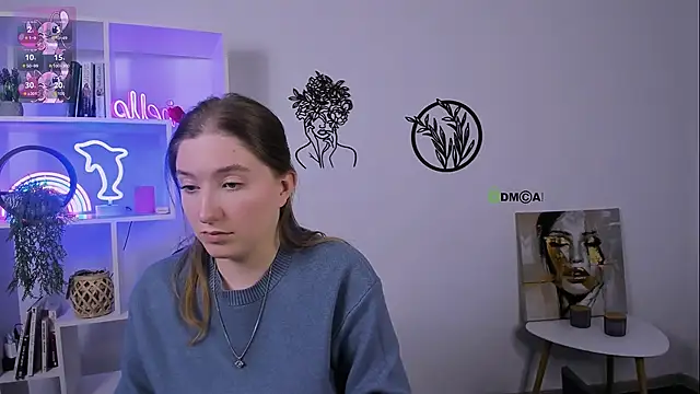 daisy candy online show from February 12, 2:17 am