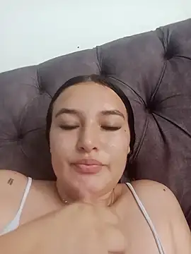 Celeste camila18 online show from May 17, 3:41 pm