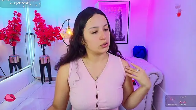 Snapshot of Miia_bela chatting on November 14, 7:45 pm Miia bela online show from November 14, 7:45 pm