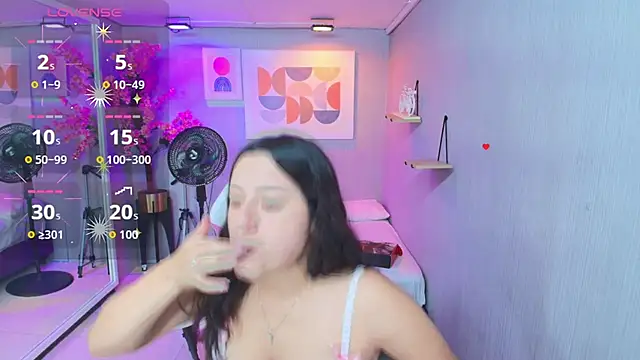 Snapshot of Miia_bela chatting on November 27, 7:38 pm Miia bela online show from November 27, 7:38 pm