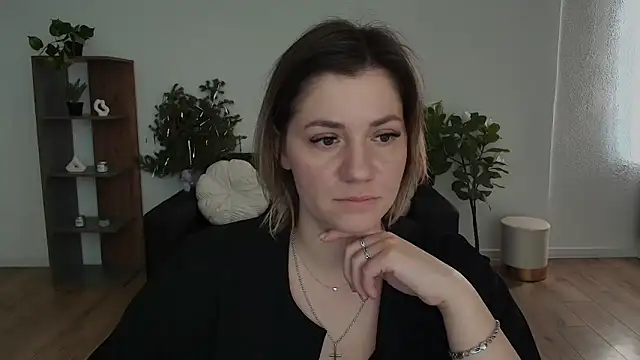 MariaSttone online show from February 10, 11:57 am