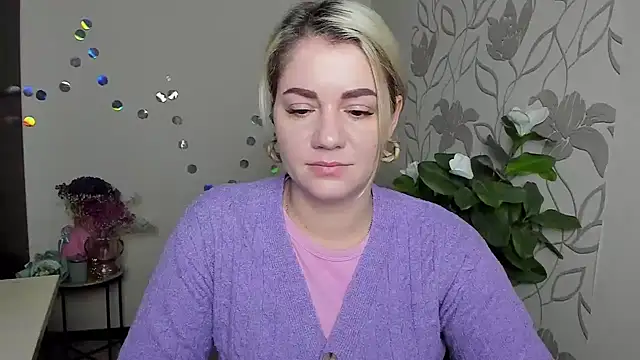 MariaSttone online show from February 4, 12:33 pm