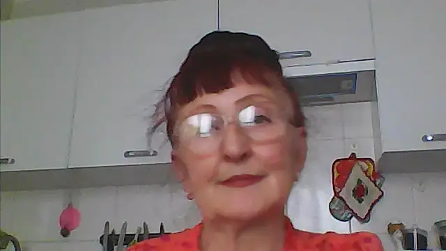 Snapshot of TanyaSweet634 chatting on May 26, 5:14 am TanyaSweet634 online show from May 26, 5:14 am