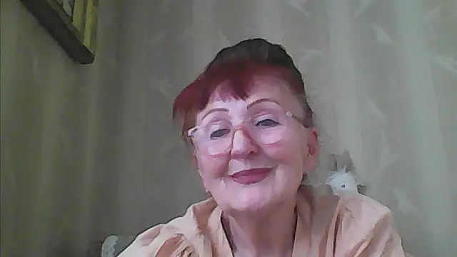 Snapshot of TanyaSweet634 chatting on June 9, 5:19 am TanyaSweet634 online show from June 9, 5:19 am