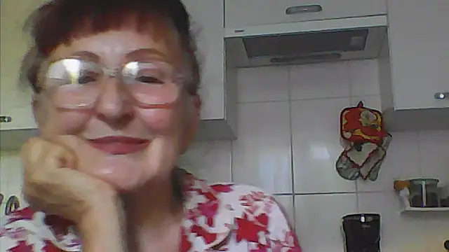 TanyaSweet634 online show from July 13, 5:10 am