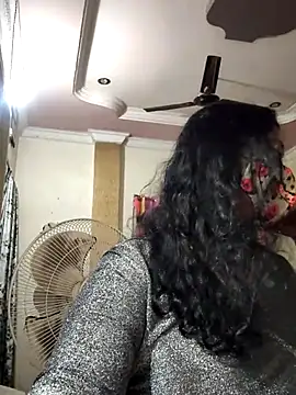 Snapshot of Bangarupapa chatting on December 3, 4:27 pm Bangarupapa online show from December 3, 4:27 pm