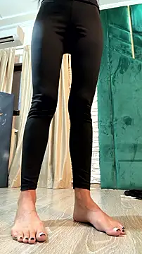 FeetVibe online show from July 25, 5:05 am