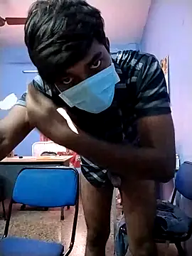 Tamilandteluguboy14 online show from March 30, 7:31 am