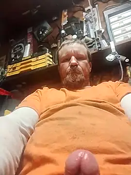 Snapshot of hornygiltz92 chatting on January 12, 12:43 pm hornygiltz92 online show from January 12, 12:43 pm