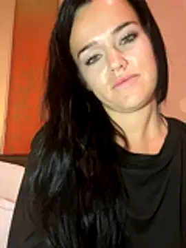 Snapshot of English-Chloe96 chatting on November 21, 5:22 pm English-Chloe96 online show from November 21, 5:22 pm