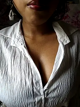 sandy naughty online show from February 5, 7:57 am